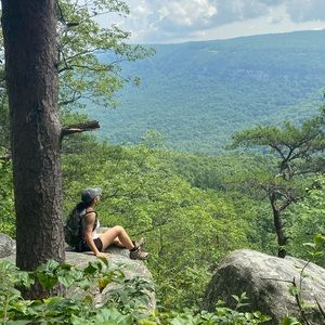 Meet your Posher, Christina